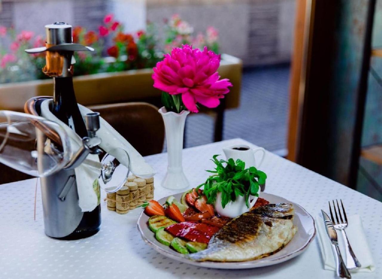 באקו Royal Antique Boutique Hotel מראה חיצוני תמונה