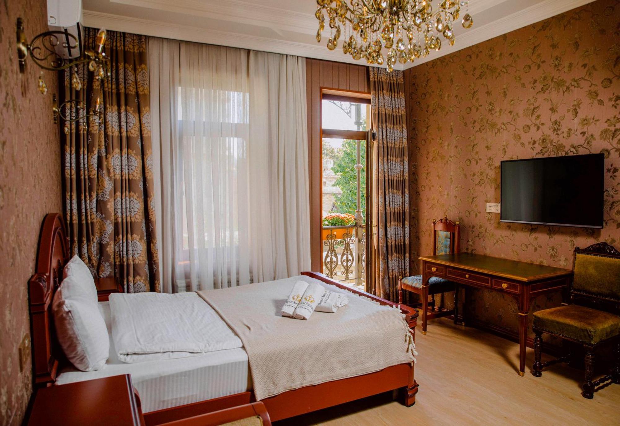 באקו Royal Antique Boutique Hotel מראה חיצוני תמונה